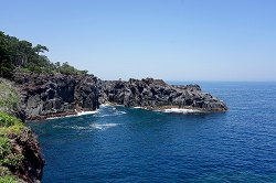 つばくろ島