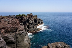 つばくろ島