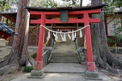 八幡宮鳥居