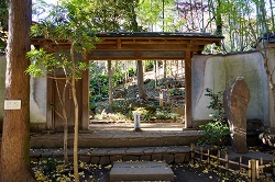 等々力渓谷日本庭園入口