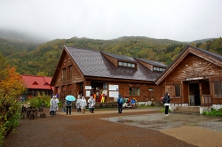 栂池高原ビジターセンター